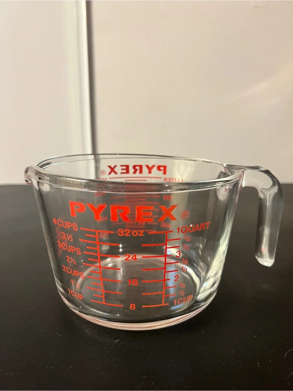 Vintage PYREX #532 HANDLE 4-Cup 1-Quart Red Lettering Glass Measuring Cup
